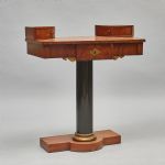 986 2571 CONSOLE TABLE